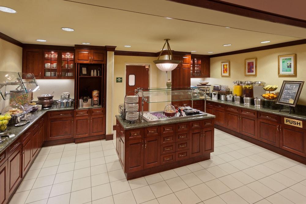 Homewood Suites By Hilton Gainesville Bagian luar foto