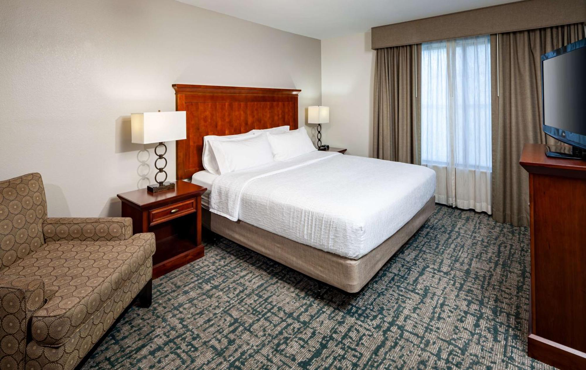 Homewood Suites By Hilton Gainesville Bagian luar foto